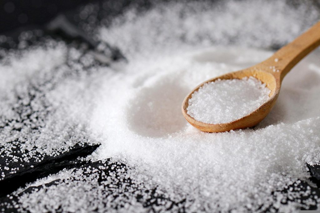 Nietypowe zastosowania soli kuchennej
